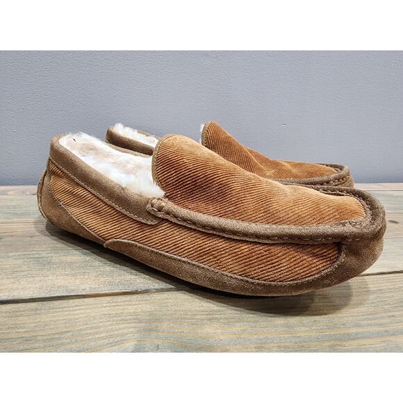 UGG Ascot Corduroy II Chestnut Suede Moccasin Slippers Men’s Size 9 - Picture 1 of 7